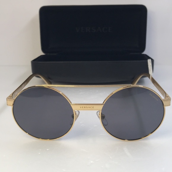 💯- New Authentic Versace Round VE2210 gold frame with dark grey polarized s… - Picture 5 of 15